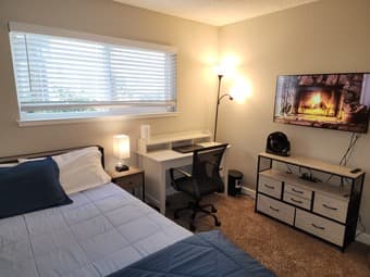 Beautiful, Furnished Private Room in Mountain View for Rent 1
