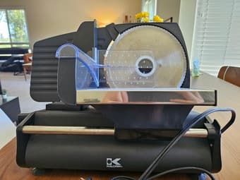 Meat slicer 1