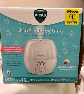 Vicks 3-in-1 sleepy time Humidifier diffuser 1