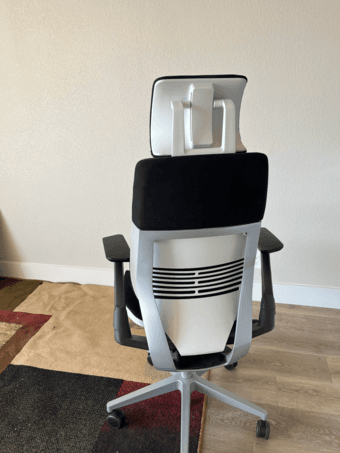 2021 Steelcase Gesture with Headrest (-50%) 1