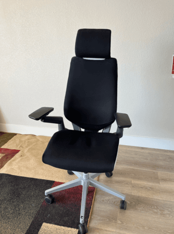 2021 Steelcase Gesture with Headrest (-50%) 2