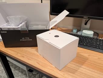 **Brand New** Fujifilm 16-80 F4 OIS WR Lens 2