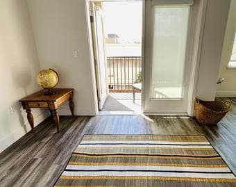 Vintage-Style Wooden Table for only $10! 4