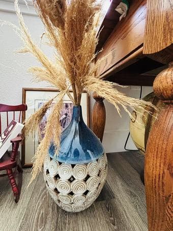 Chic Porcelain Vase for only $5! 1