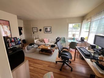 Looking for roommate for 1-year lease from Sep 1 (~$2000-2500/mo/pp) 1