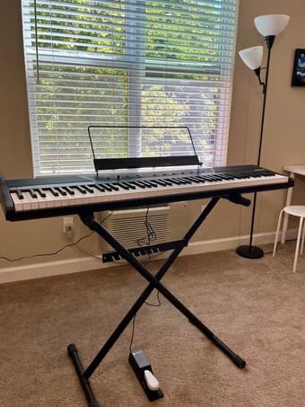 Alesis Recital 88-Key Digital Piano - Excellent Condition 2