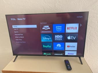 TV TCL 32" Full HD 1080p LED Smart TV with Roku TV 1