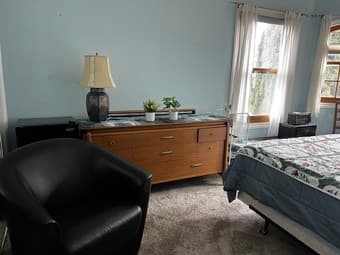 Amazing one-bedroom available in a 4br house-$1350 (Female preferred) 3