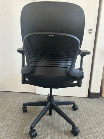 Ergonomic Chair (Steelcase Leap v2) 1
