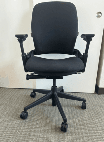 Ergonomic Chair (Steelcase Leap v2) 2