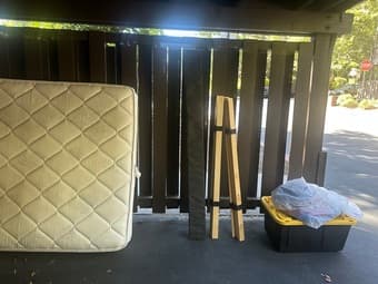 Queen Sealy Vinance Plush Mattress Lightly Used $100 OBO 2