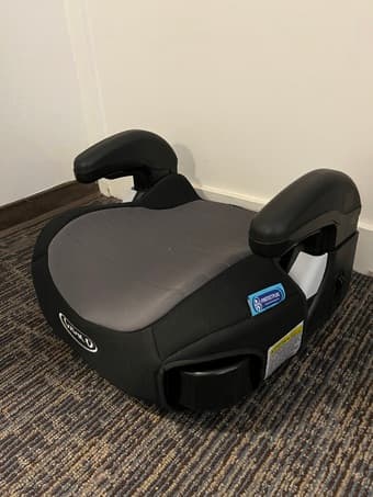 booster car seat 1