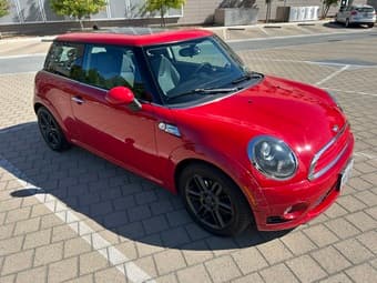 2011 MINI Cooper for Sale 1