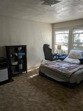 2-4 Month Large Room Rental in The Willows Neighborhood - Menlo Park 2