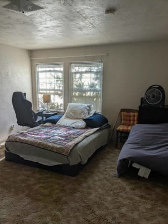 2-4 Month Large Room Rental in The Willows Neighborhood - Menlo Park 3