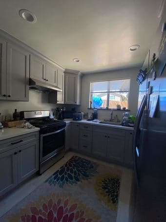 Room for rent in cozy Palo Alto house 1