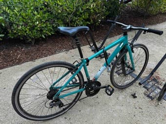 Bike for sale + helmet + u-lock + small cable lock (August 28) 2