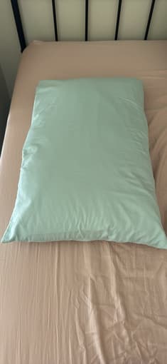 Queen size bed cover with pillow cover 2