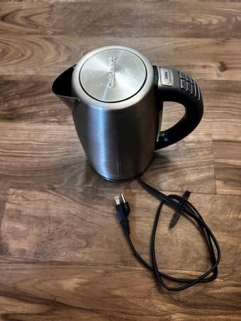 For Sale: Cuisinart Stainless Steel Electric Kettle – 1.7 Liters 4