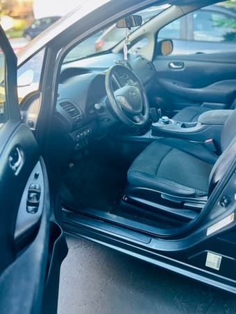 Nissan Leaf 2014 electric car 3