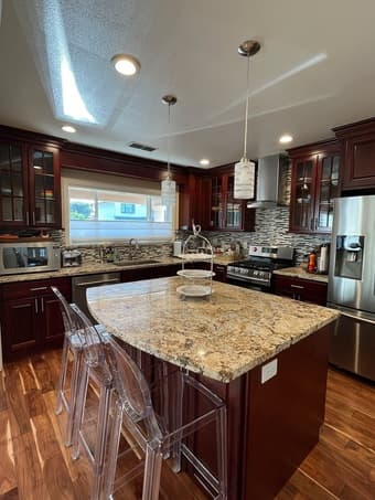 Room Available for 12-Month Lease in Santa Clara House 4