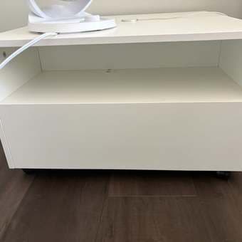 Coffee table w/ wheels 2