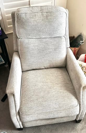 Comfortable Recliner Chair 1