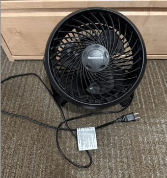 Honeywell Desktop Fan 1