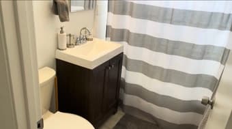 1B available in a 2B/1BA in Downtown Redwood City (Female Roommate) 4