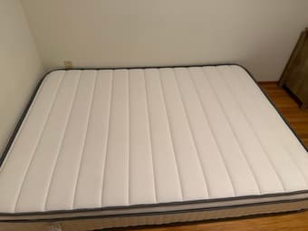 Inofia Full Memory Foam Hybrid 10” Mattress 1