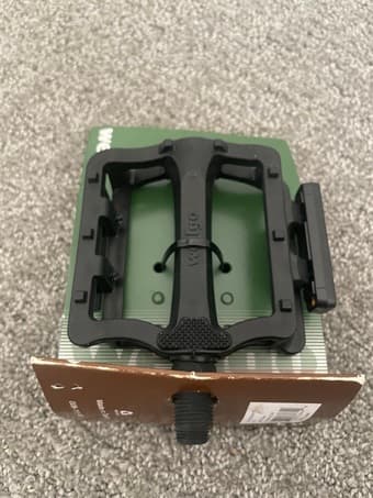 Bike bag with panniers and pedals for sale 3