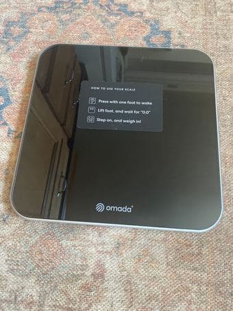 Digital bathroom scale 1