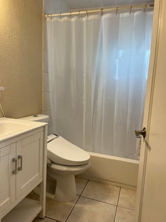 private bedroom, flexible lease term, near Stanford, Meta & Amazon 1