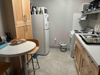 On Campus Sublet at Quillen Highrise (2B1B) for 2 weeks: Sep 6 - 20 3