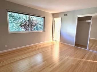 [Lease Takeover] Sunny 3bed2bath next to Menlo Park Caltrain 3