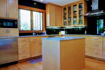 Room Available in Large Menlo Park house 2