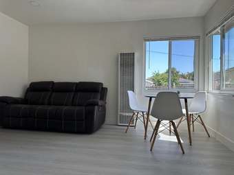 Master Bedroom Available near Campus in 2bed/1bath 3