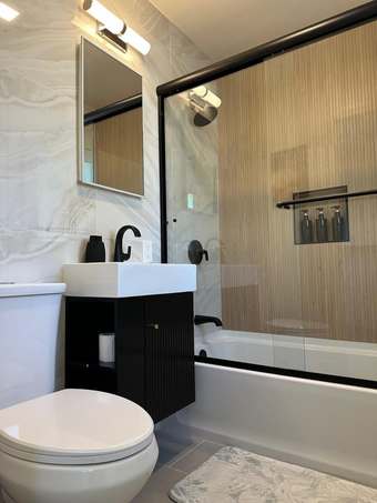 Master Bedroom Available near Campus in 2bed/1bath 4