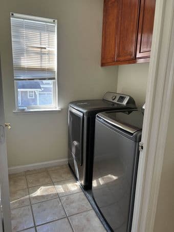 3BR/2.5BA w/ EV Charger—Pet-Friendly—Minutes to Stanford 2