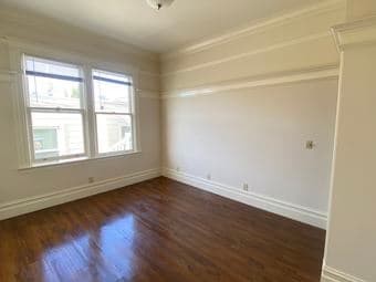 Sunny room available in 2B1B in North Beach, SF 1