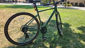 OZARK Trail Gravel Bike like new (Medium Frame 5'5'' - 5'10'') 1