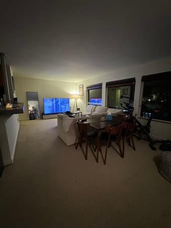 1 bedroom available in Lake Union, Seattle  -- 1650 1