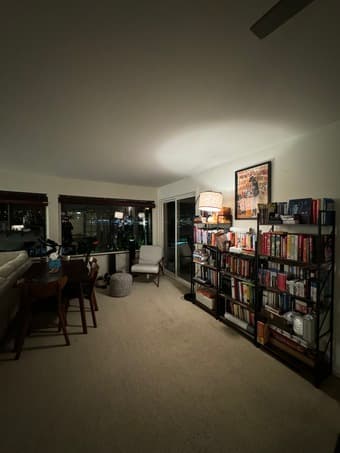 1 bedroom available in Lake Union, Seattle  -- 1650 2