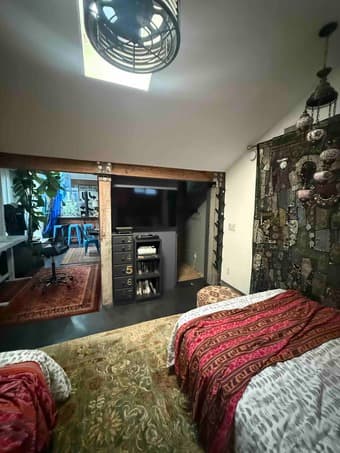 [Offering] Room in 3bd/3ba Aesthetic Furnished House 3