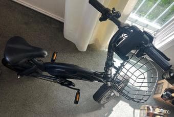 Selling jetson e-Bike comes with accessories 2
