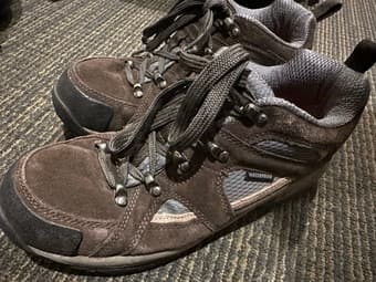 Waterproof hiking boots - Size 8 1