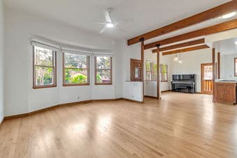 4 Bedroom, 2 Bathroom College Terrace Home 2