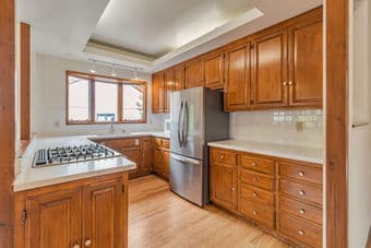 4 Bedroom, 2 Bathroom College Terrace Home 3