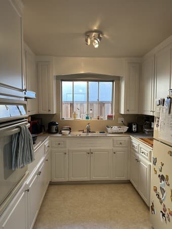 Charming & bright 2bed/bath duplex unit in Mountain View! 3