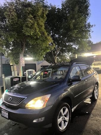 Lexus RX 330 2